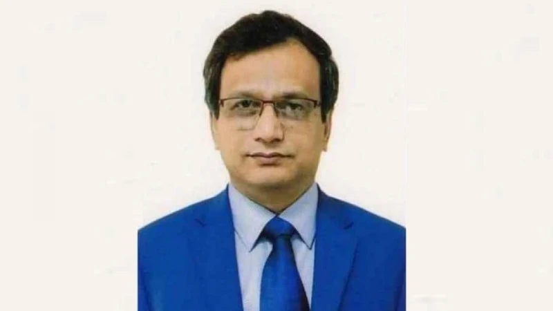 ১১ কোটি নাগরিকের তথ্য বিক্রি: সিনিয়র সচিব রিমান্ডে